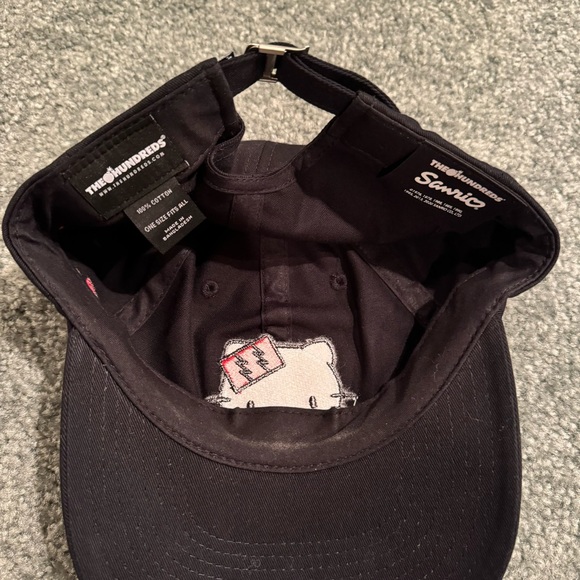 The Hundreds x Sanrio Cap - Picture 3 of 3